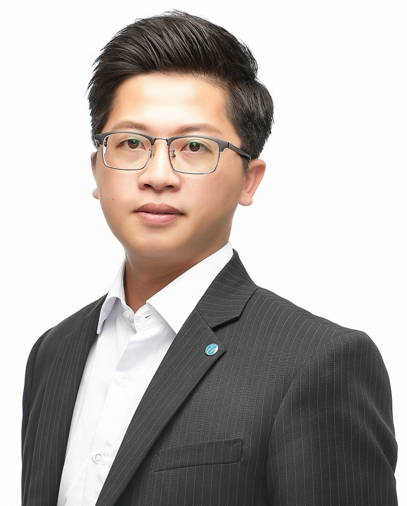 房仲 周信智 照片