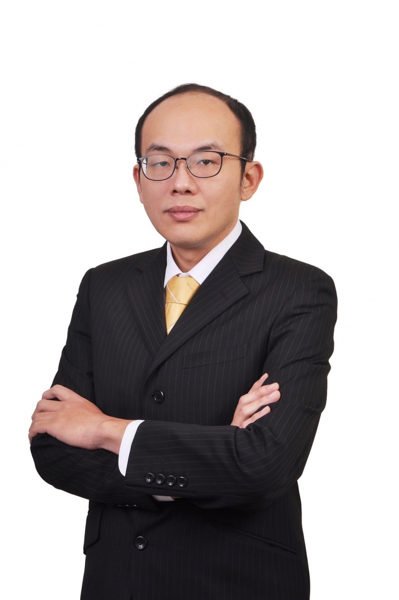 房仲 童品綸 照片