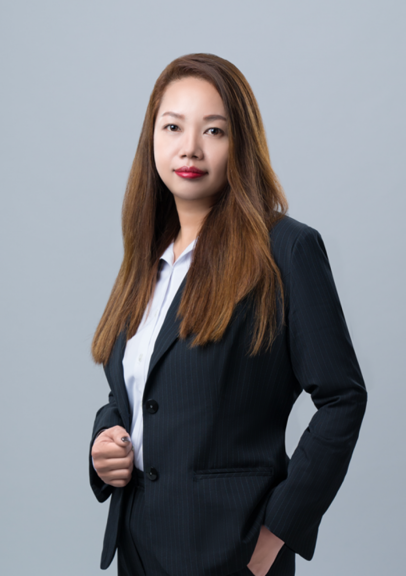 房仲 黃彗瑄 照片