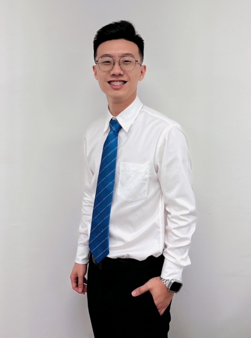 房仲 陳奕豪 照片