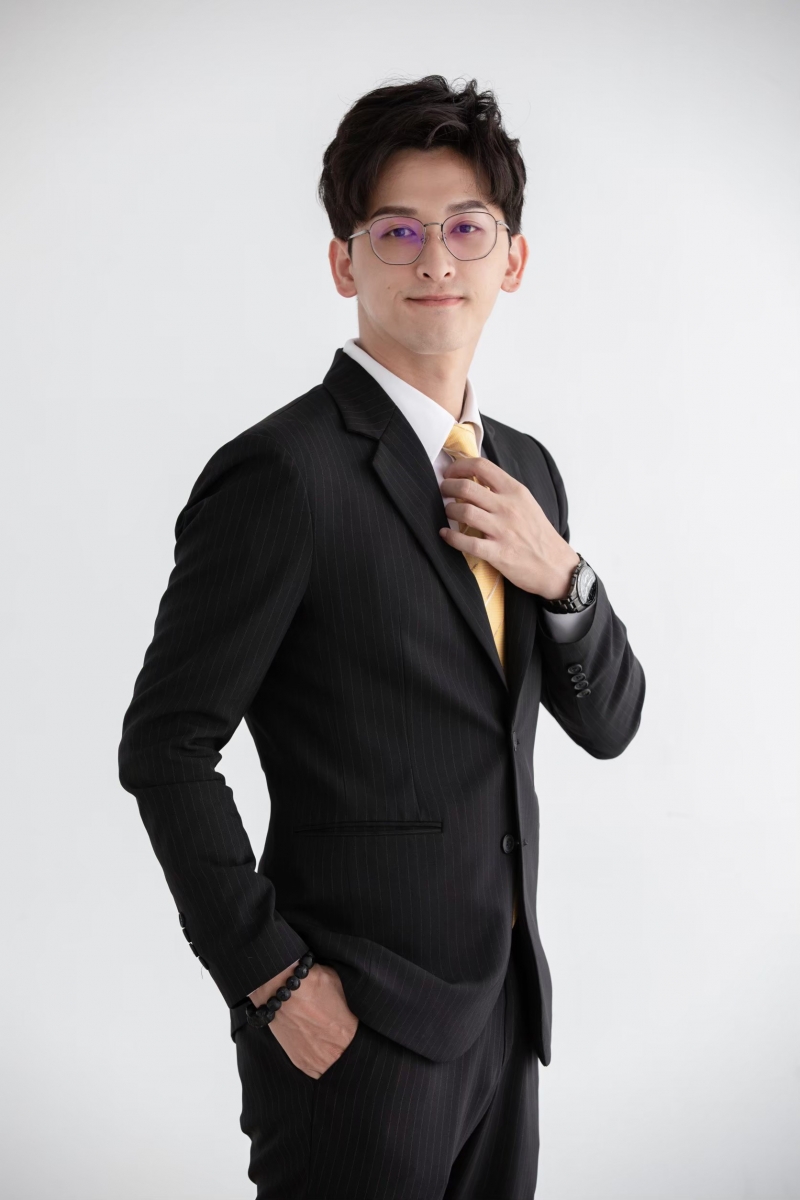 房仲 范綱仁 照片