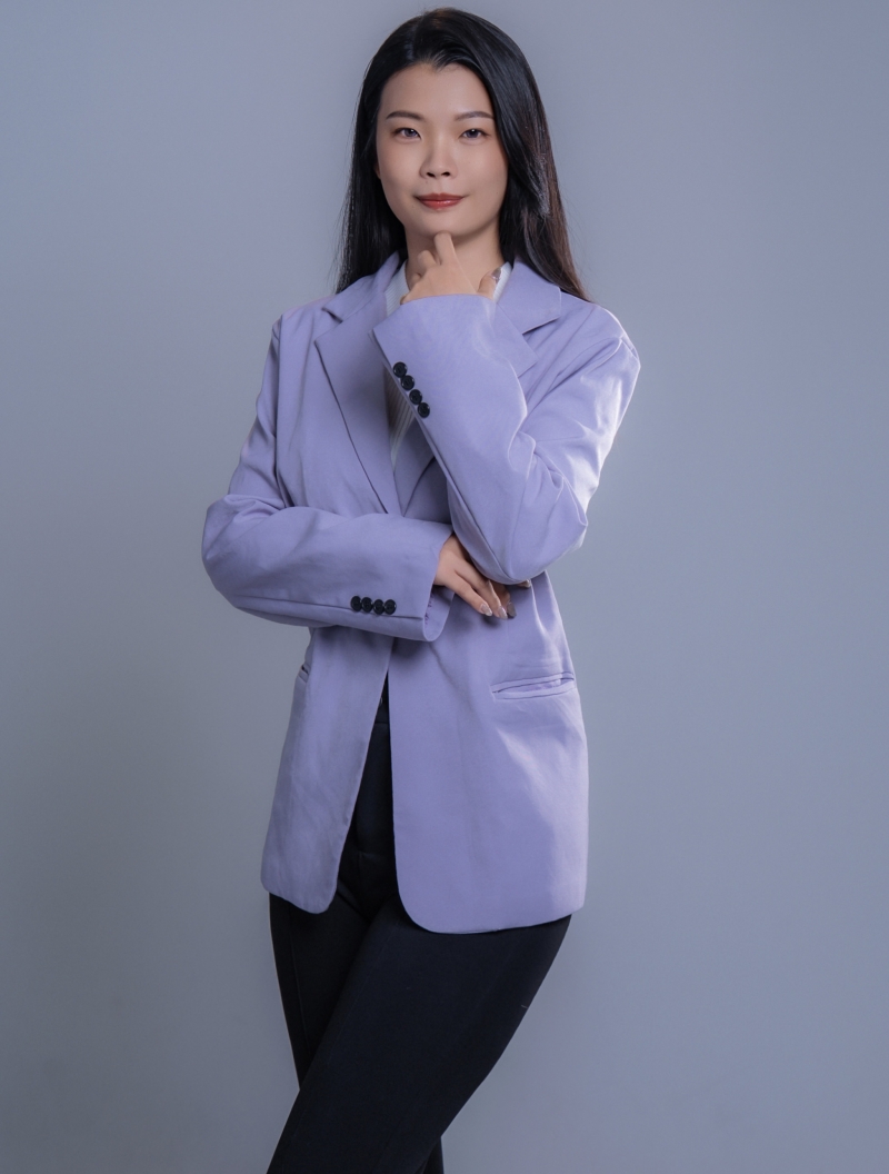 房仲 鄭佩玉 照片