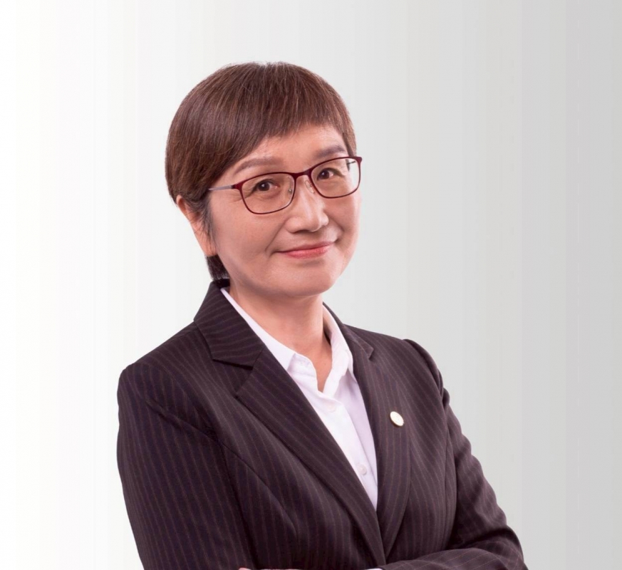 房仲 邱秀珠 照片