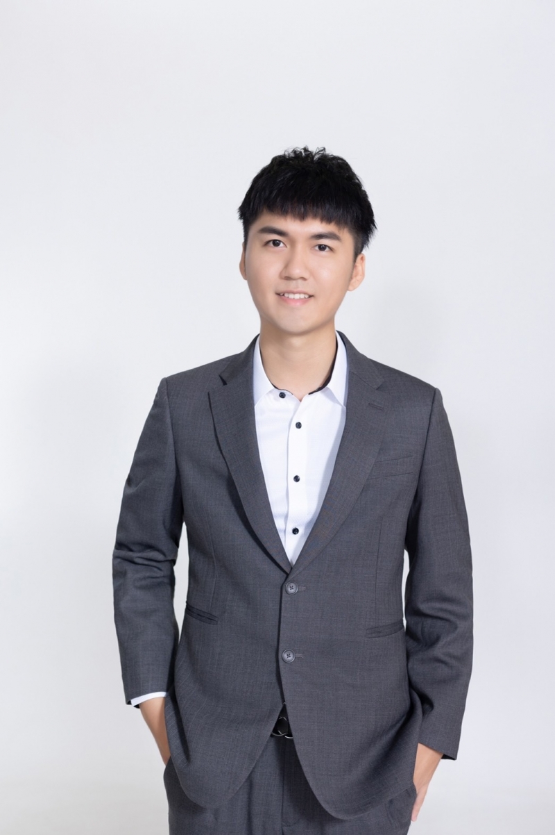 房仲 陳書亞 照片
