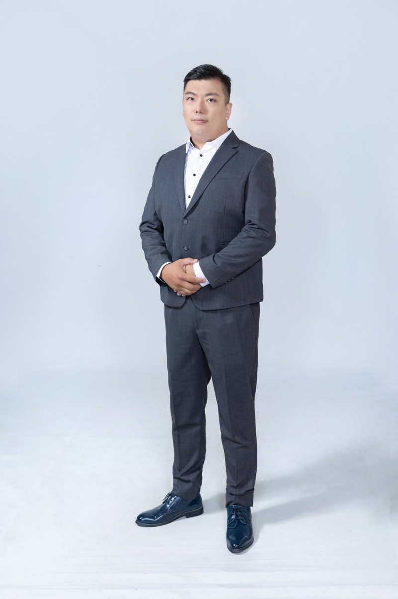 房仲 屏東找房推薦 林韋志 照片
