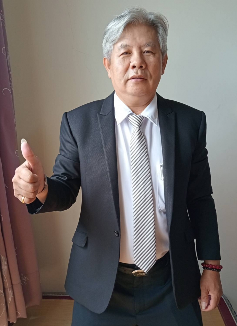 房仲 黃宗仁 照片