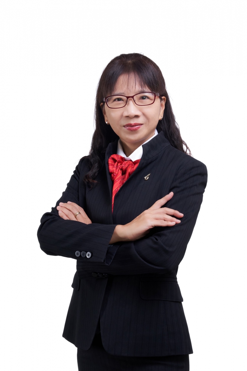 房仲 蔡美如 照片