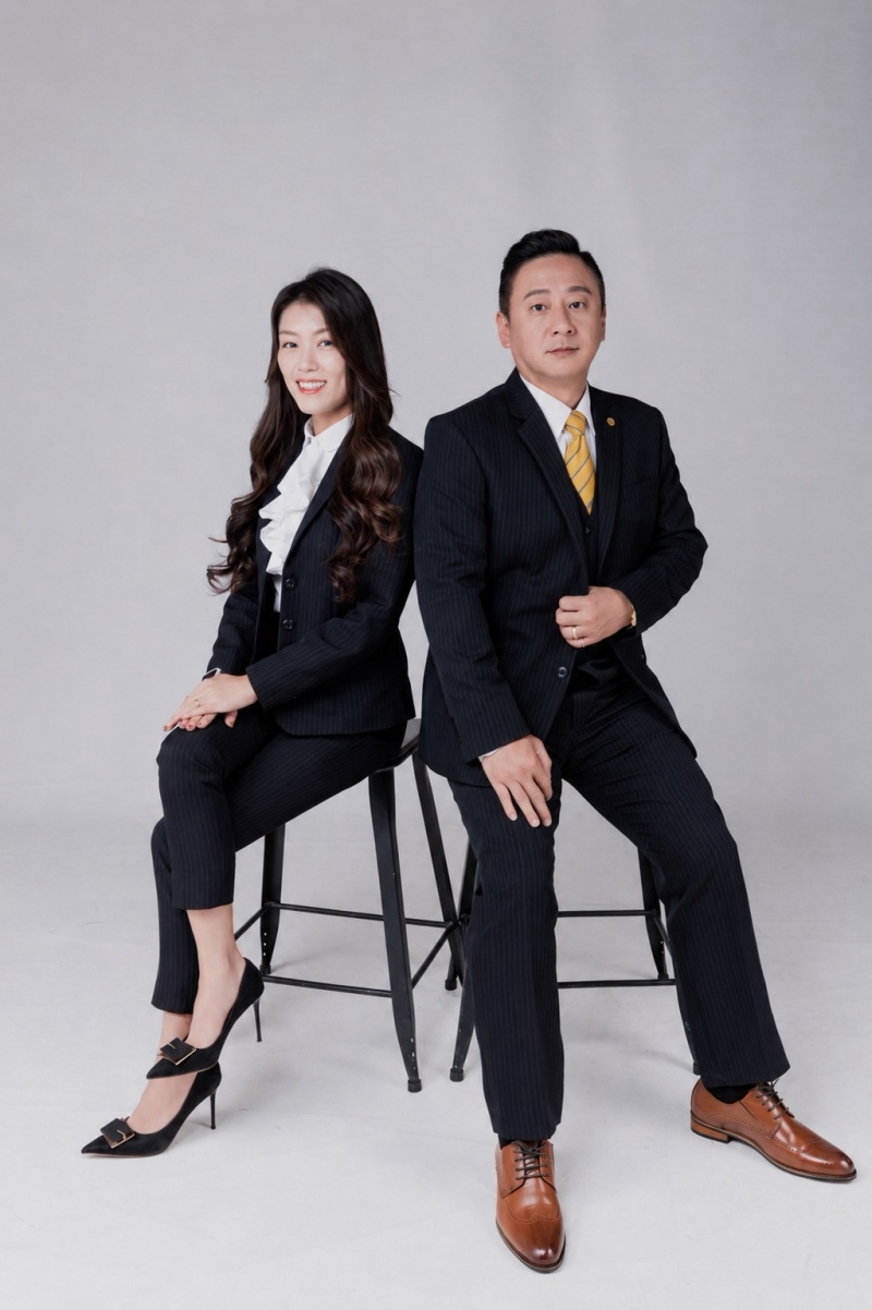 房仲 林依君&鄭鴻錩 照片